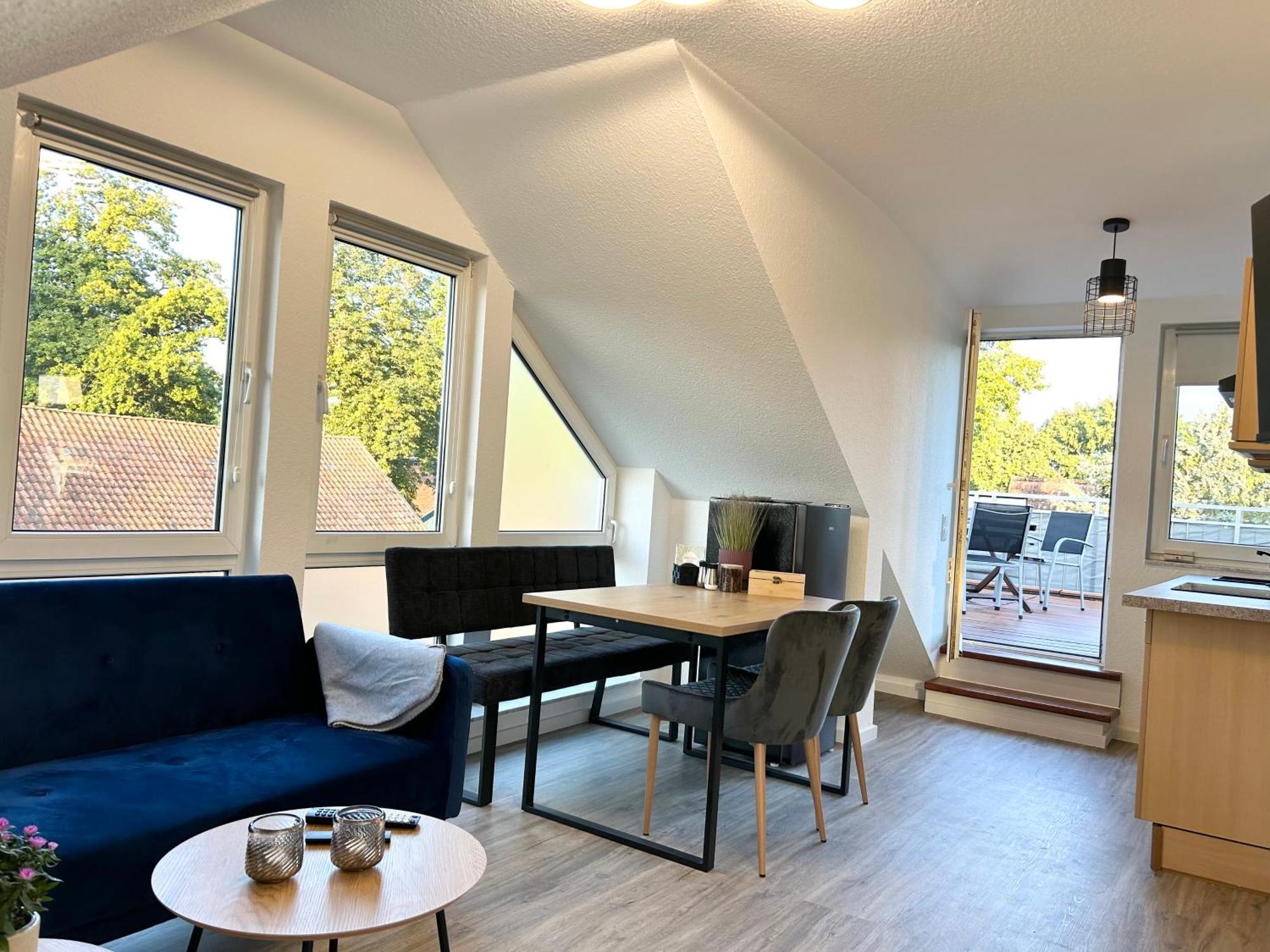Lgh-Moderne, Ruhige Wohnung, Naehe Zum Flughafen Und Autobahn, 24H-Self-Check-In, Vollausgestattet, Disneyplus, Waschmaschine Langenhagen  Luaran gambar