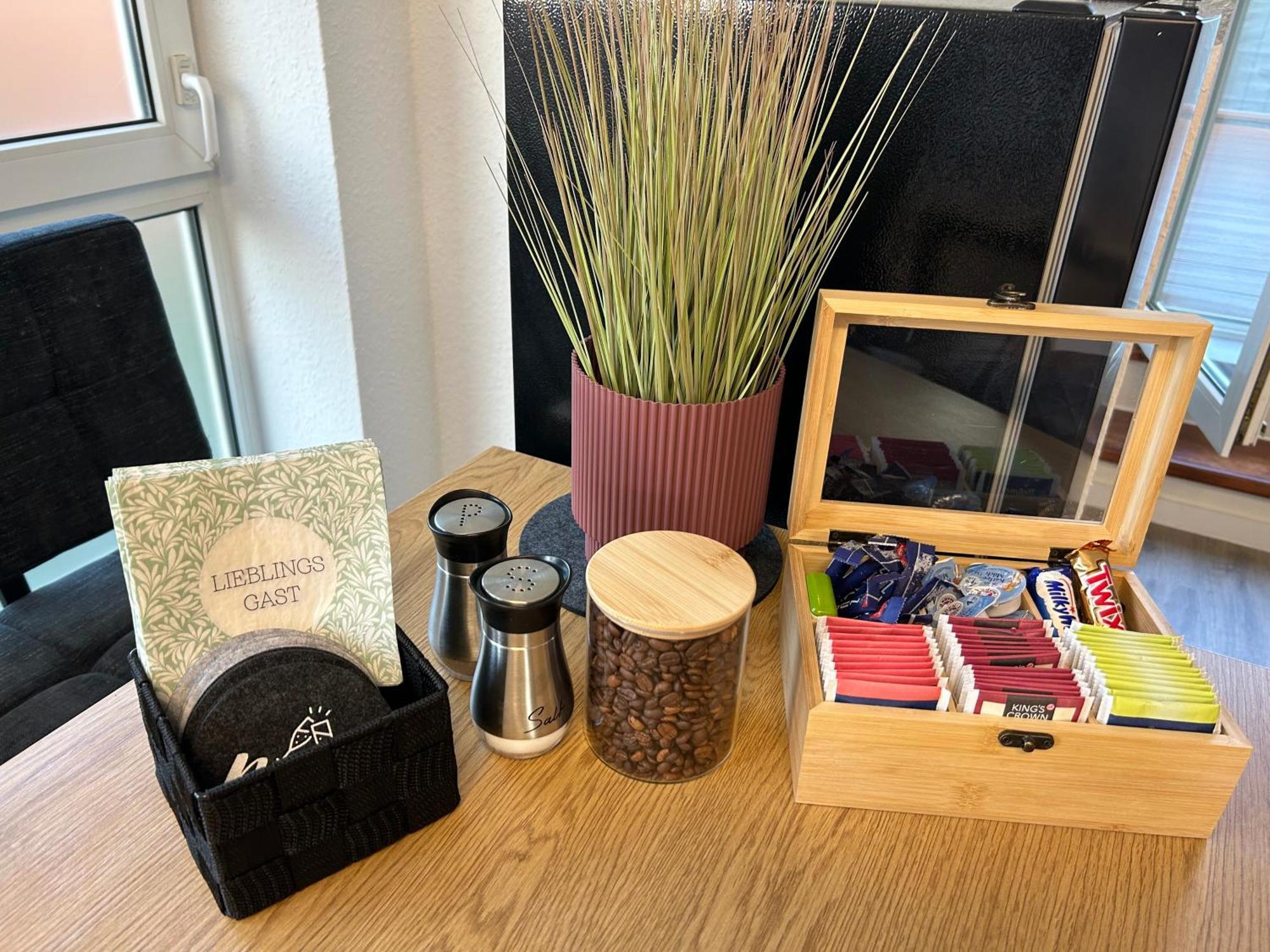 Lgh-Moderne, Ruhige Wohnung, Naehe Zum Flughafen Und Autobahn, 24H-Self-Check-In, Vollausgestattet, Disneyplus, Waschmaschine Langenhagen  Luaran gambar